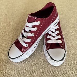 Air Walk Low Top Red Wine Shoes